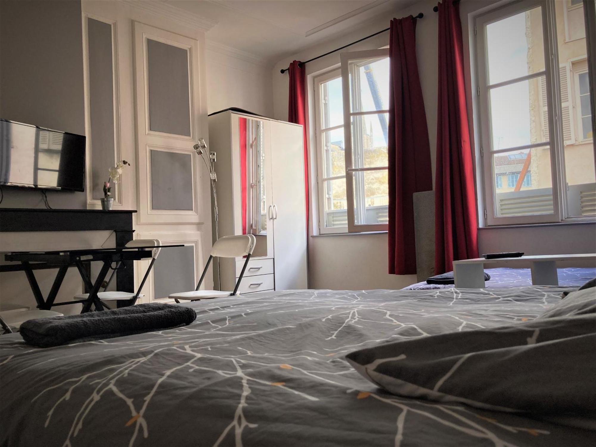 Studio Double 21 Centre De Limoges Wifi Экстерьер фото